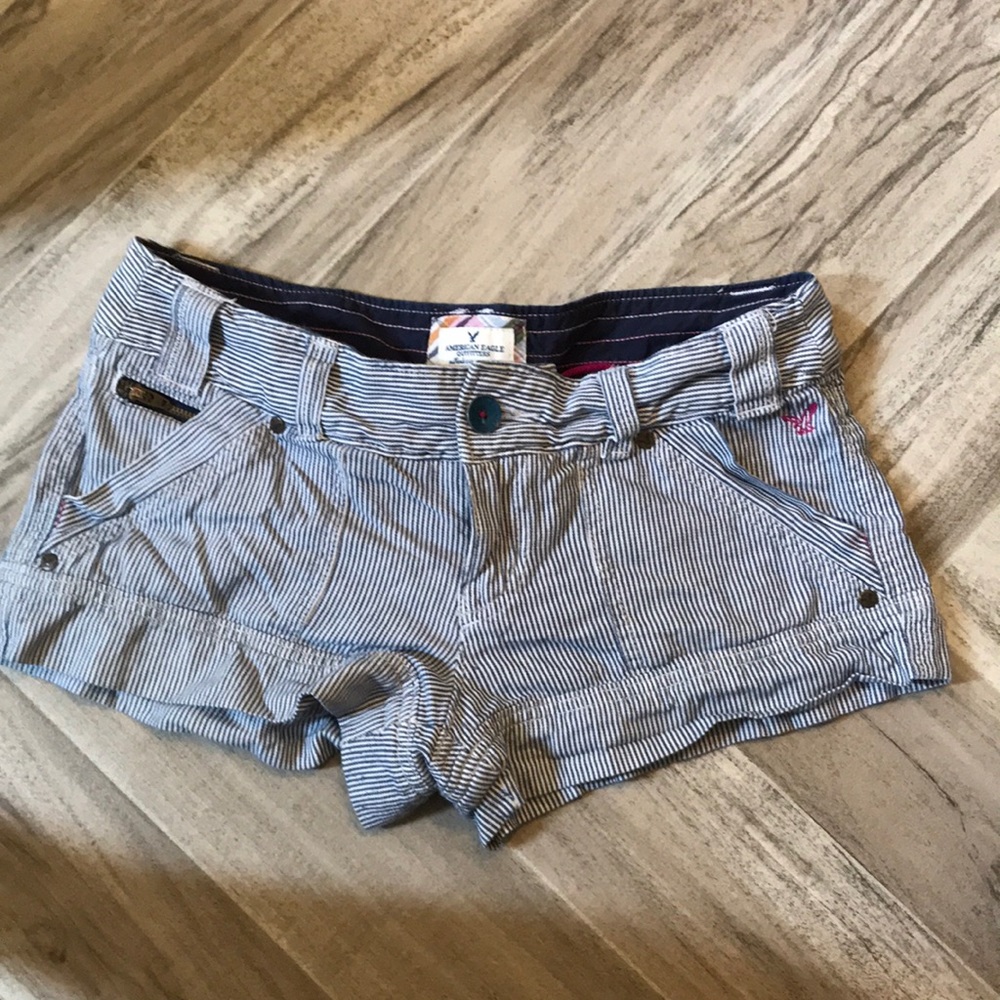 American Eagle Outfitter Striped shorts